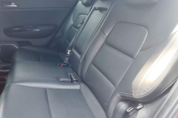Used Kia KX5 2016 1.6T Automatic Two-Wheel Drive Premium Left Rear Seat