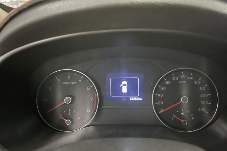 Used Kia KX5 2016 1.6T Automatic Two-Wheel Drive DLX Odometer Close Up