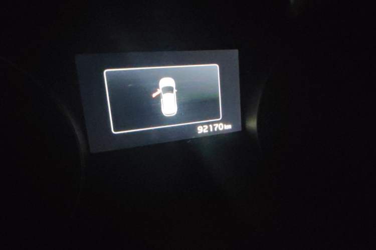 Used Kia KX5 2016 2.0L Automatic 2WD Premium Odometer Close Up