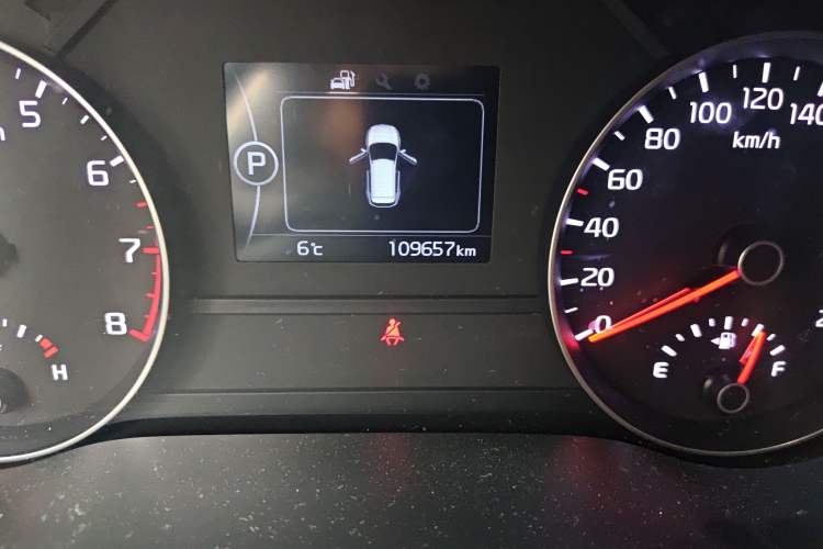 Used Kia KX5 2016 1.6T Automatic Two-Wheel Drive DLX Odometer Close Up