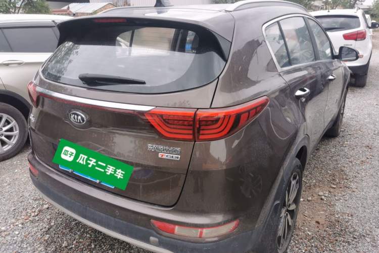 Used Kia KX5 2016 1.6T Automatic Two-Wheel Drive DLX Rear Right 45 Deg