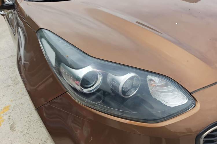 Used Kia KX5 2016 2.0L Automatic 2WD Premium Right Front Headlight