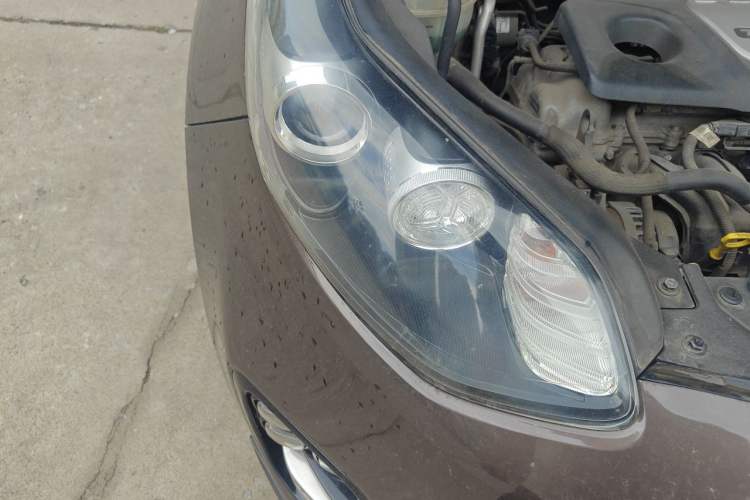 Used Kia KX5 2016 1.6T Automatic Two-Wheel Drive Premium Right Front Headlight
