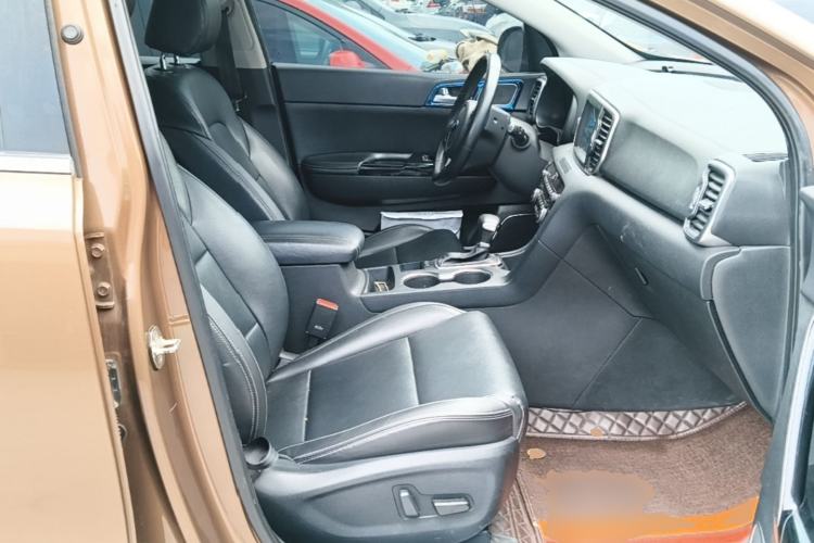 Used Kia KX5 2016 1.6T Automatic Two-Wheel Drive DLX Right Front Seat