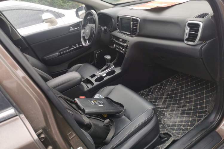 Used Kia KX5 2016 1.6T Automatic Two-Wheel Drive DLX Right Front Seat