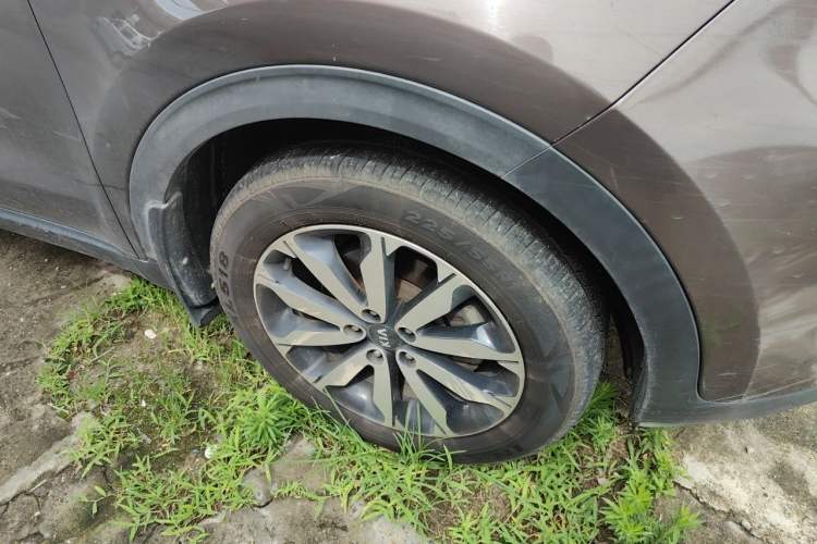 Used Kia KX5 2016 1.6T Automatic Two-Wheel Drive Premium Right Front Wheel Hub