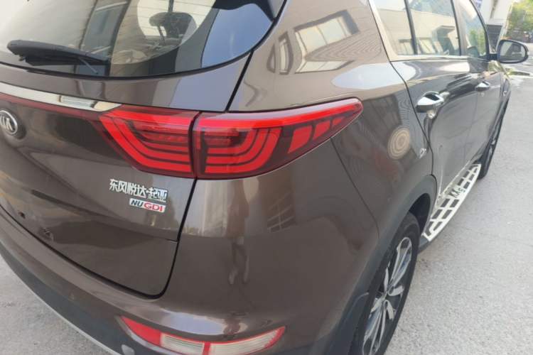 Used Kia KX5 2016 2.0L Automatic 2WD GLS Right Rear Taillight