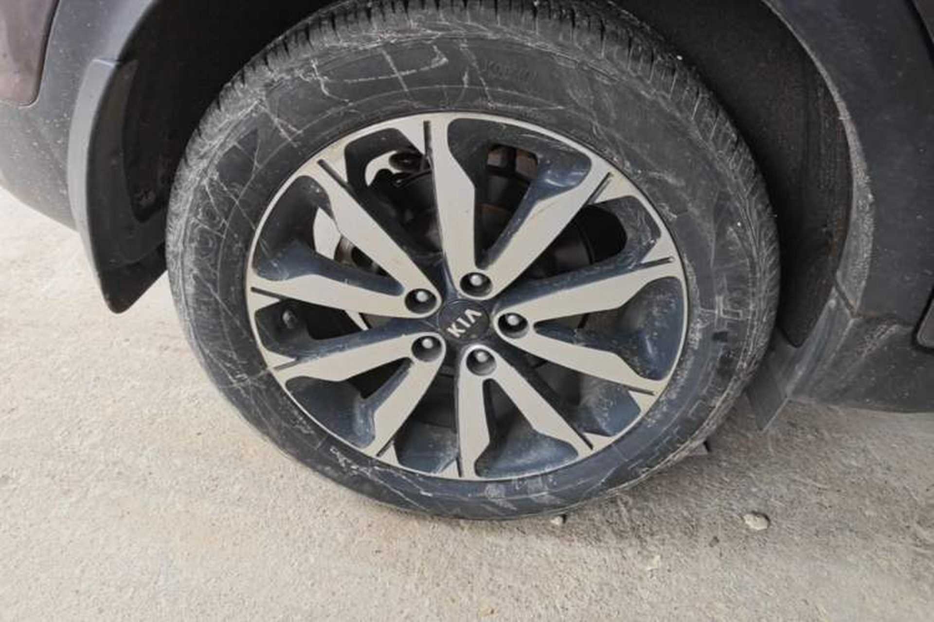 Used Kia KX5 2016 2.0L Automatic 2WD Premium Right Rear Wheel Hub
