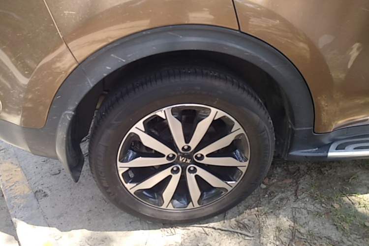 Used Kia KX5 2016 1.6T Automatic Two-Wheel Drive Premium Right Rear Wheel Hub