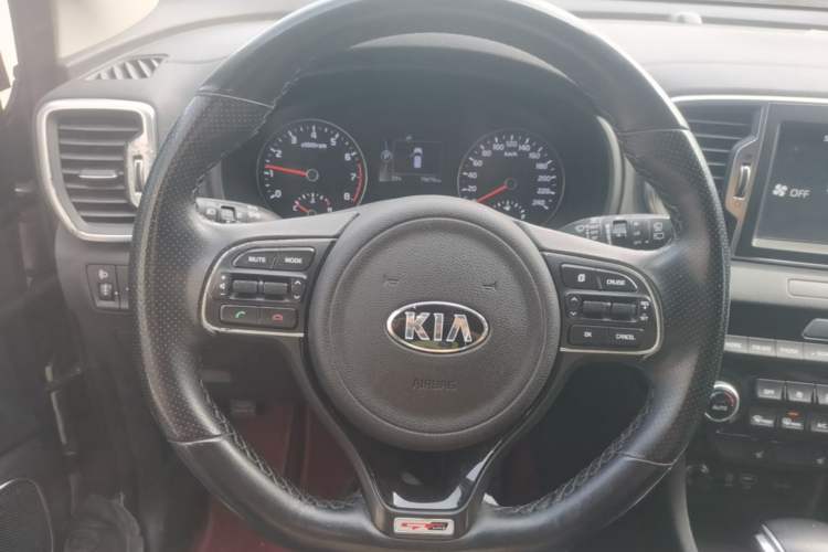 Used Kia KX5 2016 1.6T Automatic Two-Wheel Drive DLX Steering Wheel