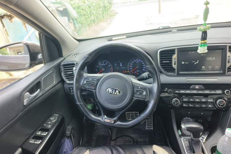 Used Kia KX5 2016 1.6T Automatic Two-Wheel Drive DLX Steering Wheel