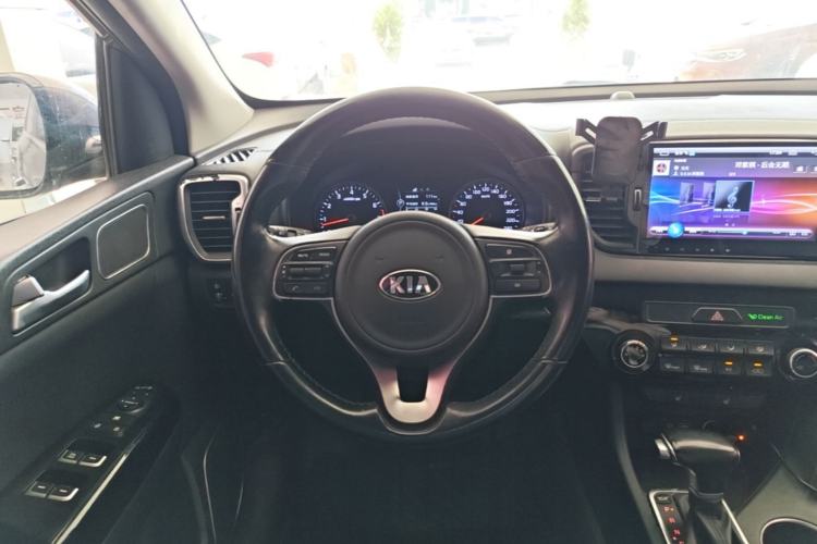 Used Kia KX5 2016 2.0L Automatic 2WD GLS Steering Wheel