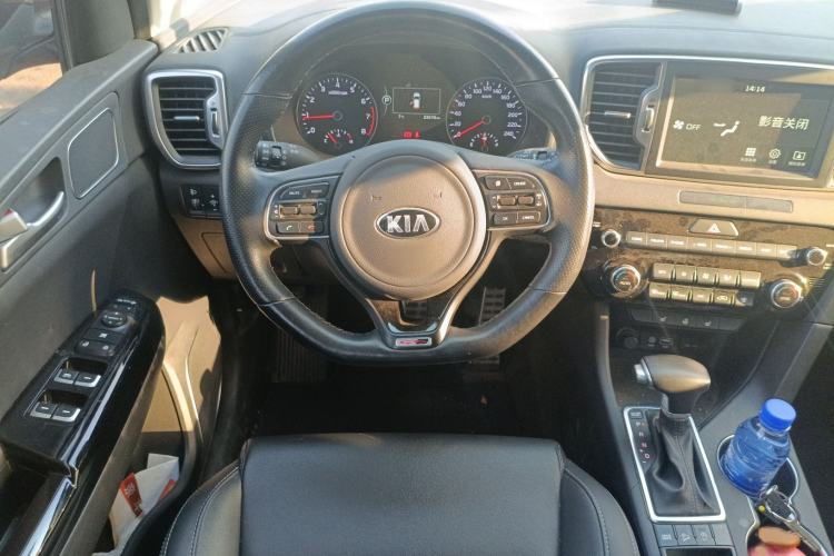 Used Kia KX5 2016 1.6T Automatic Two-Wheel Drive Premium Steering Wheel