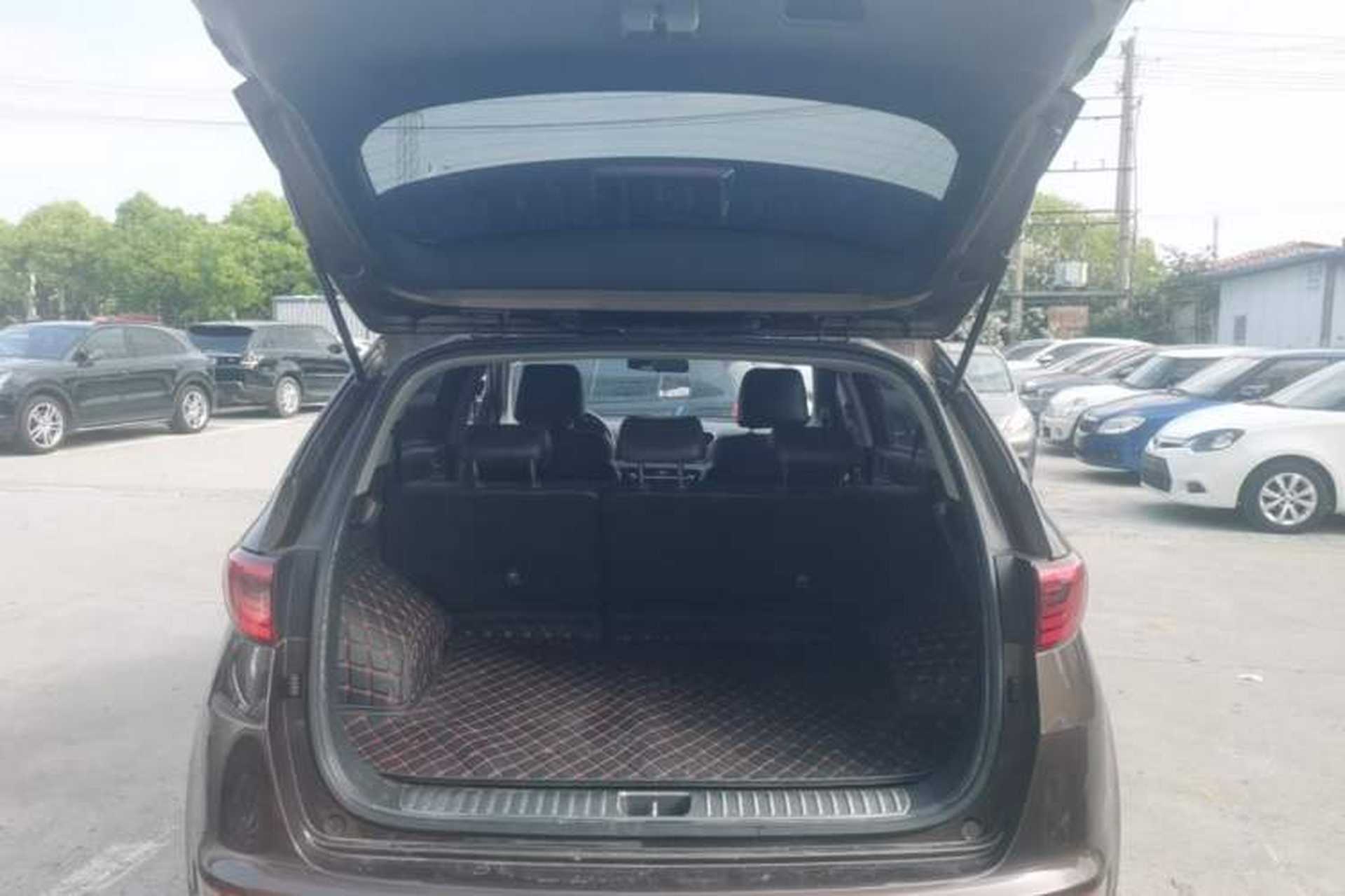 Used Kia KX5 2016 1.6T Automatic Two-Wheel Drive DLX Trunk