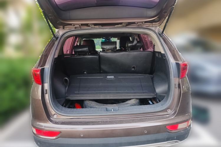 Used Kia KX5 2016 2.0L Automatic 2WD GLS Trunk