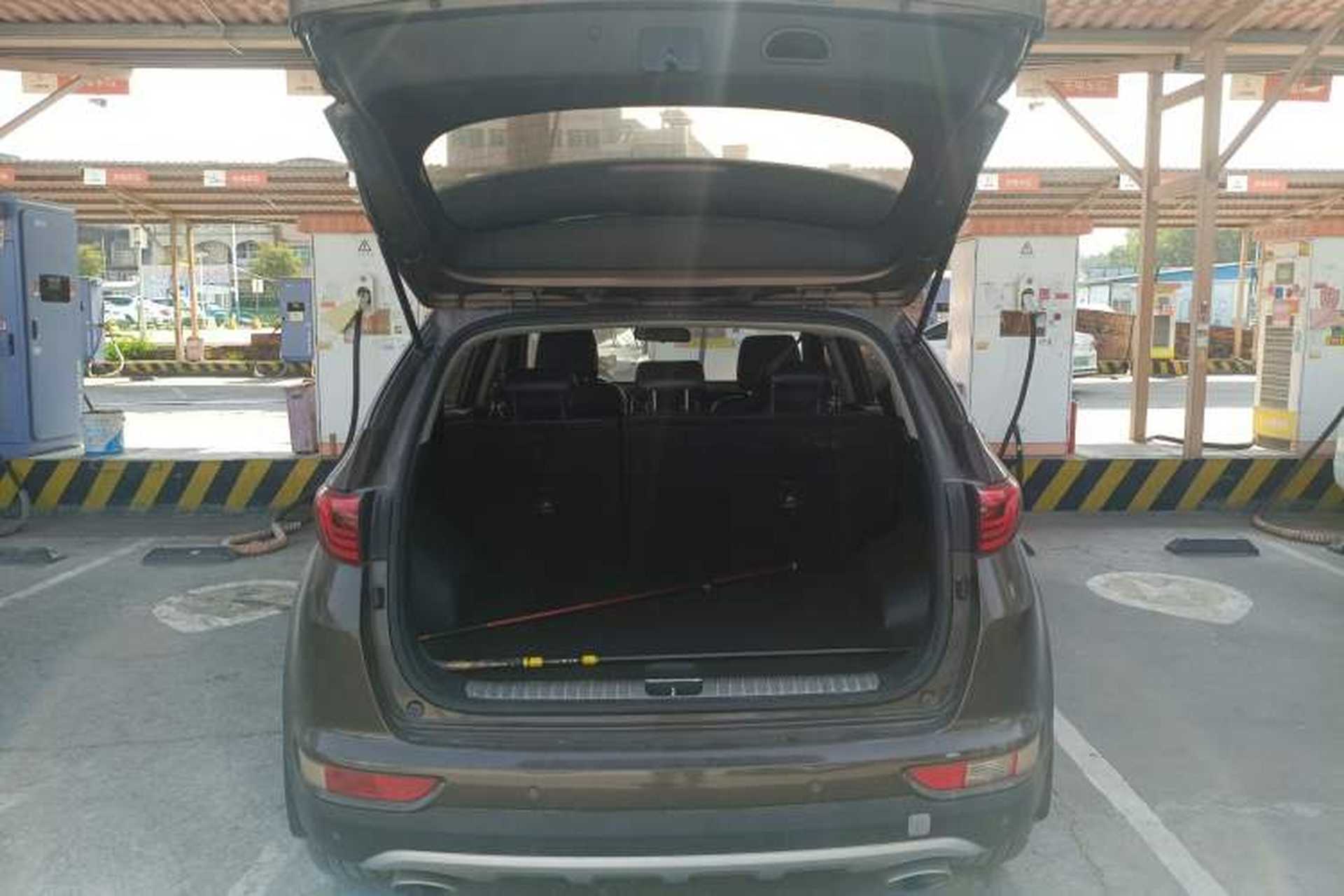 Used Kia KX5 2016 1.6T Automatic Two-Wheel Drive DLX Trunk