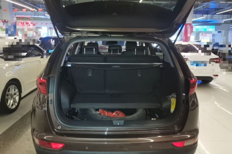 Used Kia KX5 2016 2.0L Automatic 2WD Premium Trunk