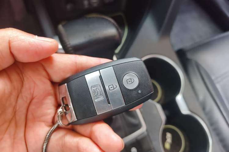 Used Kia KX5 2016 2.0L Automatic 2WD GLS Vehicle Key