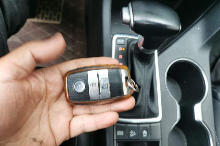 Used Kia KX5 2016 1.6T Automatic Two-Wheel Drive DLX Vehicle Key