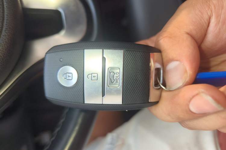 Used Kia KX5 2016 2.0L Automatic 2WD GLS Vehicle Key