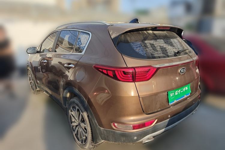 Used Kia KX5 2016 1.6T Automatic Two-Wheel Drive DLX Exterior 3