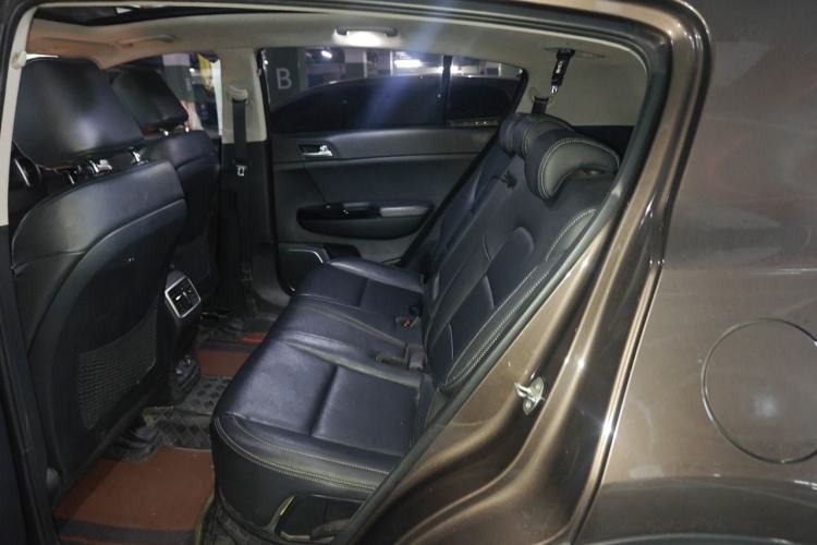 Used Kia KX5 2016 1.6T Automatic Two-Wheel Drive DLX Left Rear Seat