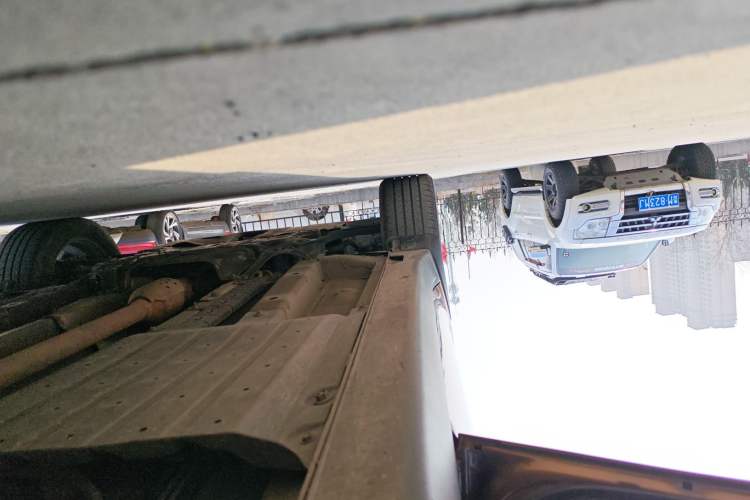 Used Kia KX5 2016 2.0L Automatic 2WD GLS Left Side Sill