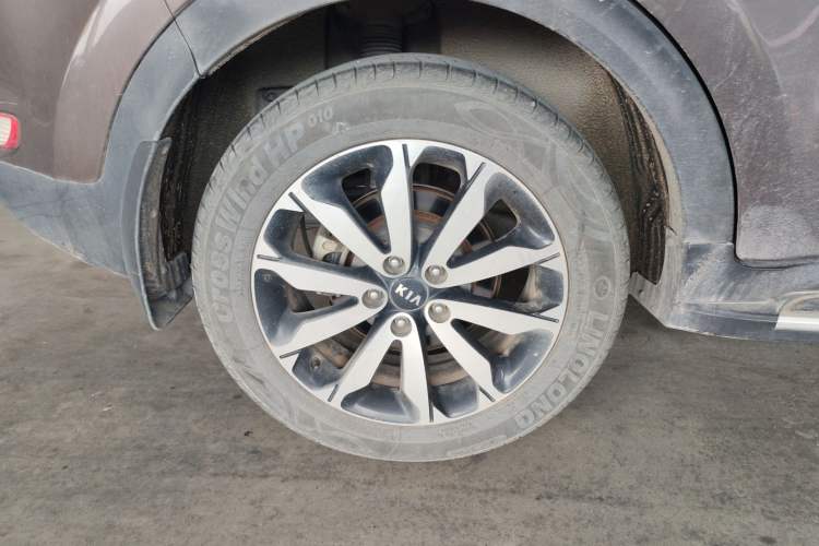 Used Kia KX5 2016 1.6T Automatic Two-Wheel Drive Premium Right Rear Wheel Hub