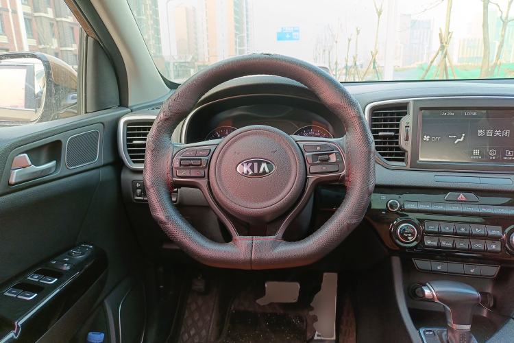 Used Kia KX5 2016 1.6T Automatic Two-Wheel Drive DLX Steering Wheel
