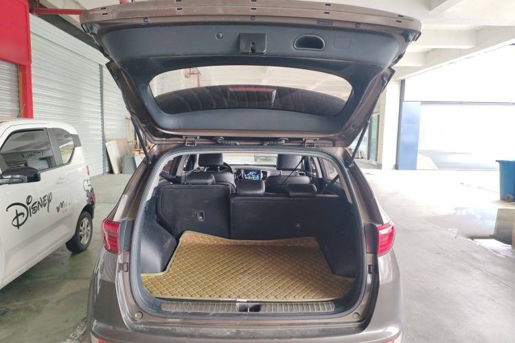 Used Kia KX5 2016 1.6T Automatic Two-Wheel Drive Premium Trunk