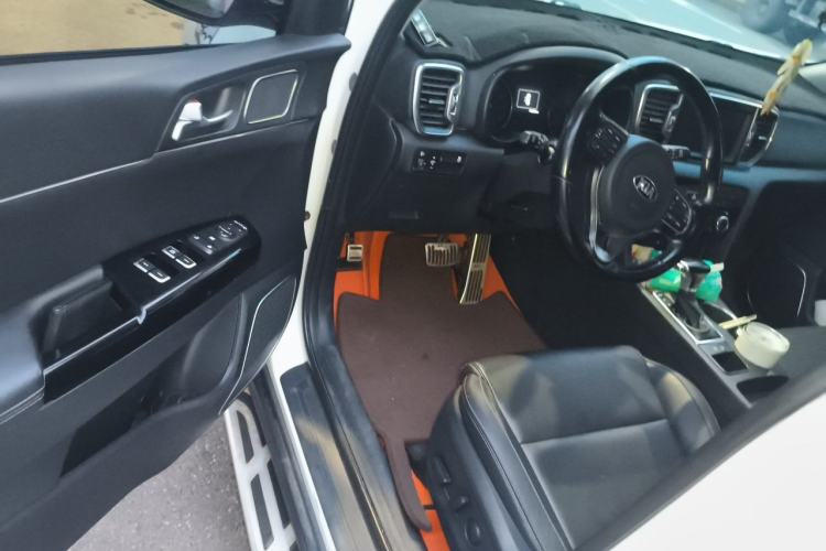 Used Kia KX5 2016 2.0L Automatic 2WD Premium Driver Seat