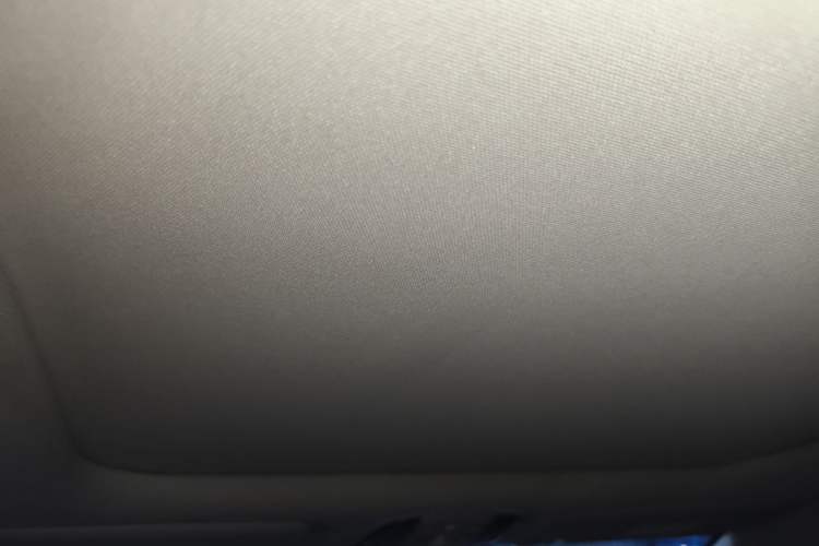 Used Kia KX5 2016 2.0L Automatic 2WD Premium Headliner