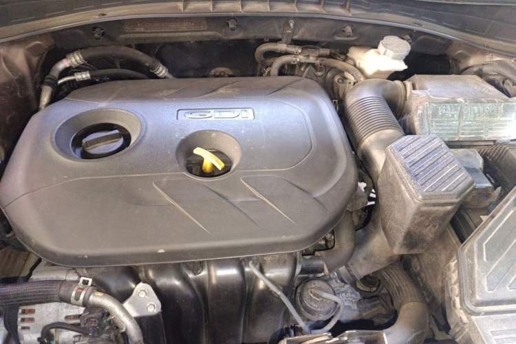 Used Kia KX5 2016 2.0L Automatic 2WD GLS Engine Bay