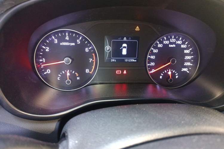 Used Kia KX5 2016 2.0L Automatic 2WD GLS Odometer Close Up