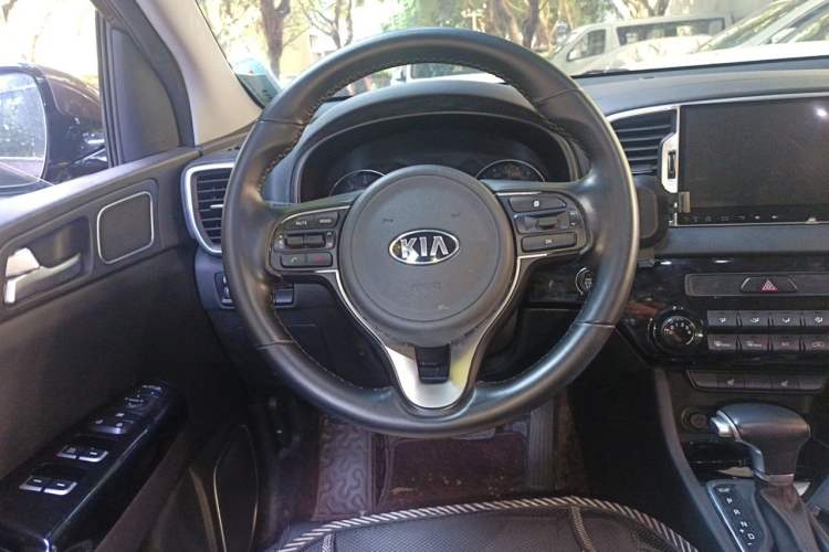 Used Kia KX5 2016 2.0L Automatic 2WD GLS Steering Wheel