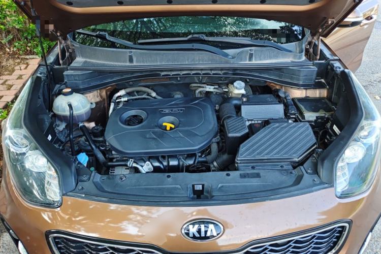 Used Kia KX5 2016 2.0L Automatic 2WD GLS Engine Bay