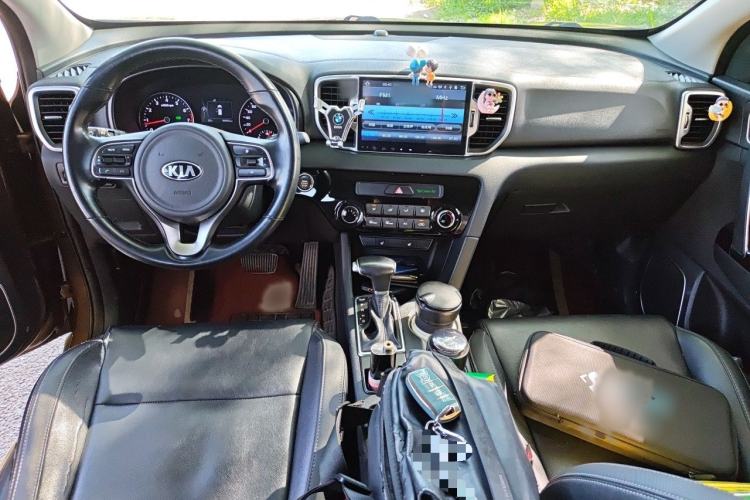 Used Kia KX5 2016 2.0L Automatic 2WD GLS Interior 2