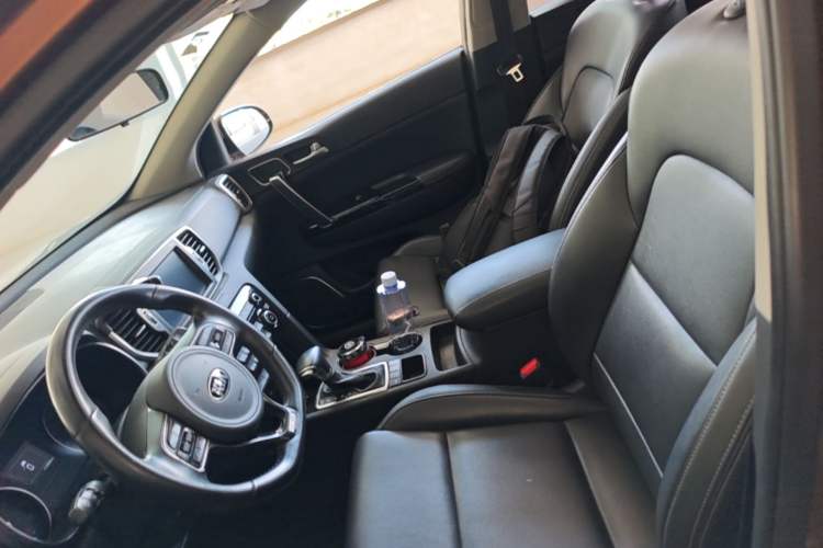 Used Kia KX5 2016 1.6T Automatic Two-Wheel Drive DLX Left Front Seat
