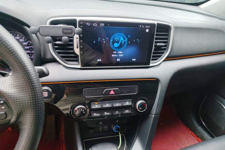 Used Kia KX5 2016 2.0L Automatic 2WD GLS Audio And AC Panel
