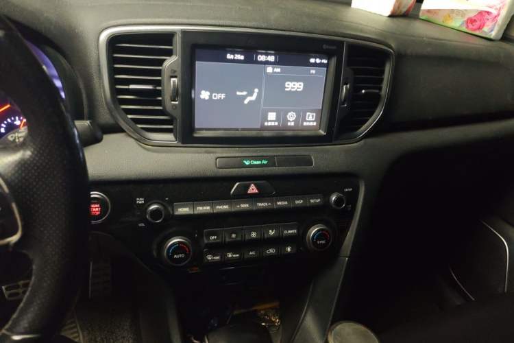 Used Kia KX5 2016 1.6T Automatic Two-Wheel Drive DLX Audio And AC Panel