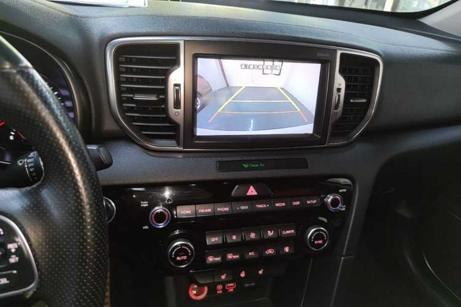 Used Kia KX5 2016 1.6T Automatic Two-Wheel Drive Premium Audio And AC Panel