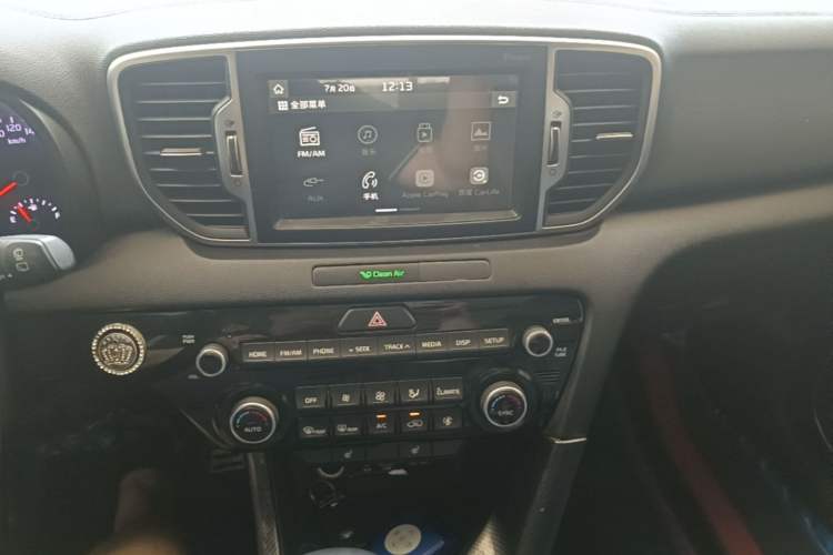 Used Kia KX5 2016 1.6T Automatic Two-Wheel Drive DLX Audio And AC Panel