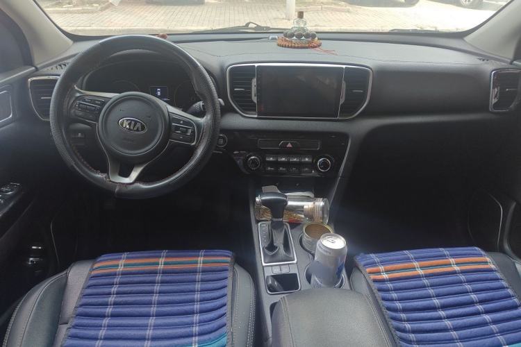 Used Kia KX5 2016 2.0L Automatic 2WD GLS Center Console