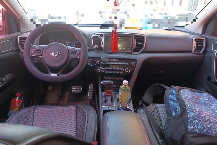Used Kia KX5 2016 1.6T Automatic Two-Wheel Drive Premium Center Console