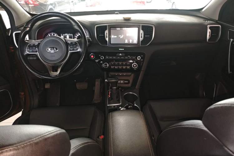 Used Kia KX5 2016 2.0L Automatic 2WD Premium Center Console