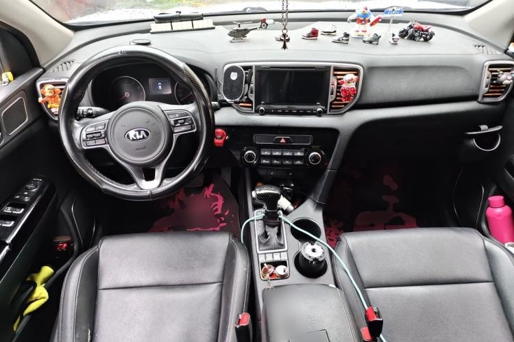 Used Kia KX5 2016 2.0L Automatic 2WD Premium Center Console