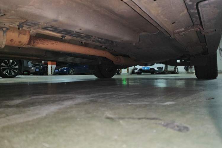 Used Kia KX5 2016 1.6T Automatic Two-Wheel Drive DLX Chassis Front Left