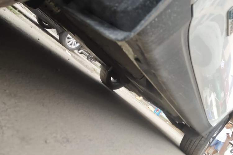 Used Kia KX5 2016 1.6T Automatic Two-Wheel Drive DLX Chassis Front Left
