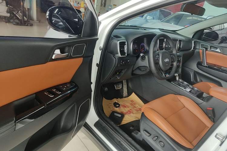Used Kia KX5 2016 1.6T Automatic Two-Wheel Drive DLX Driver Seat