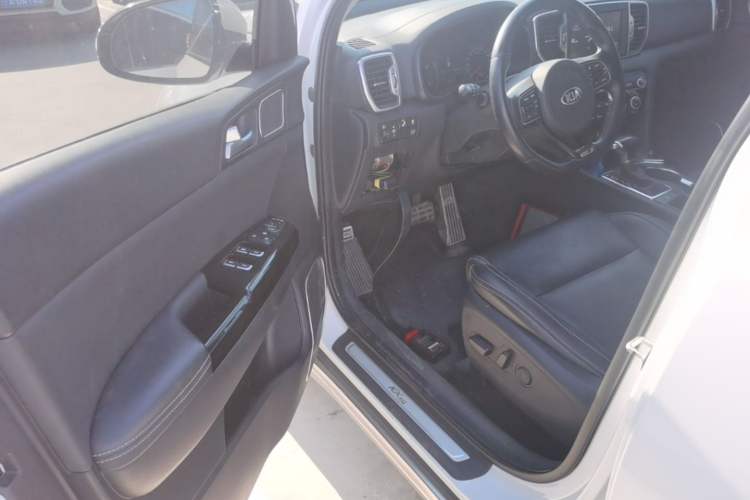 Used Kia KX5 2016 1.6T Automatic Two-Wheel Drive Premium Driver Seat